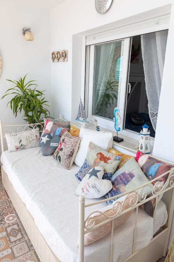 Apartamento Puerto Deportivo エステポナ エクステリア 写真