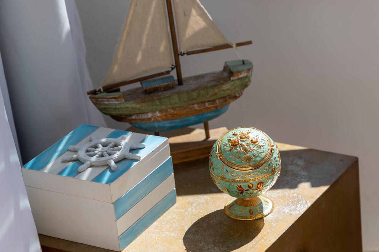 Apartamento Puerto Deportivo エステポナ エクステリア 写真