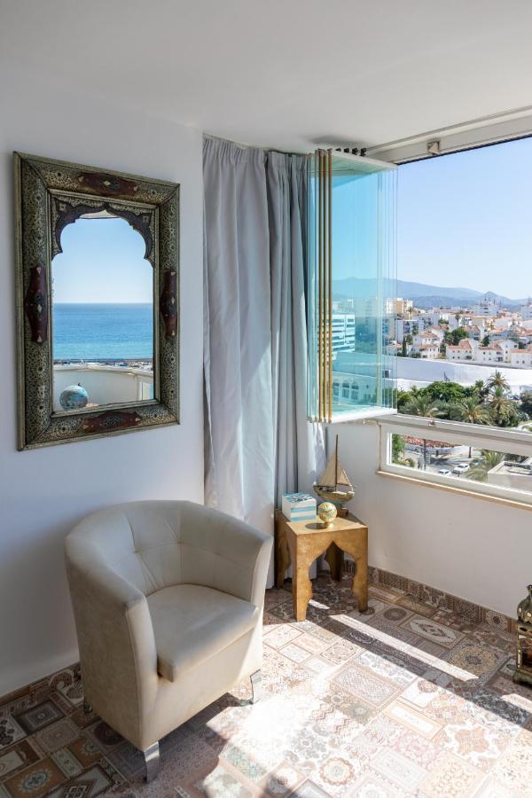 Apartamento Puerto Deportivo エステポナ エクステリア 写真