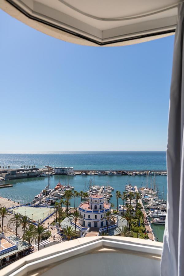Apartamento Puerto Deportivo エステポナ エクステリア 写真